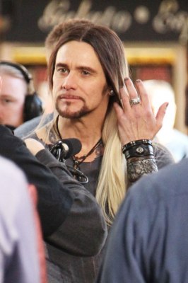 wonderstone-ontheset018.jpg