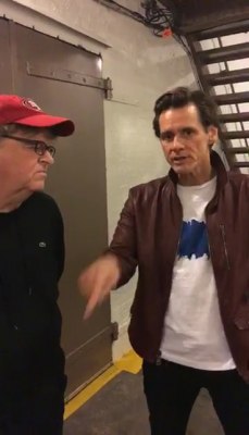 michael-moore-backstage118.jpg